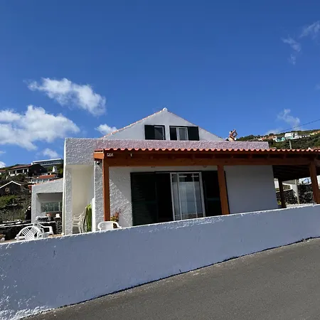 بيت للعطل Casa Beira Mar *