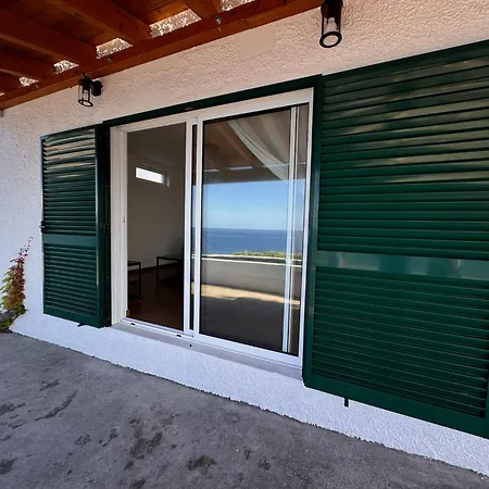 Casa Beira Mar * أنغرا دو إِراويزو